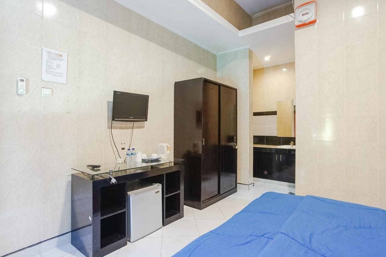 Denays Guesthouse Jimbaran Екстер'єр фото