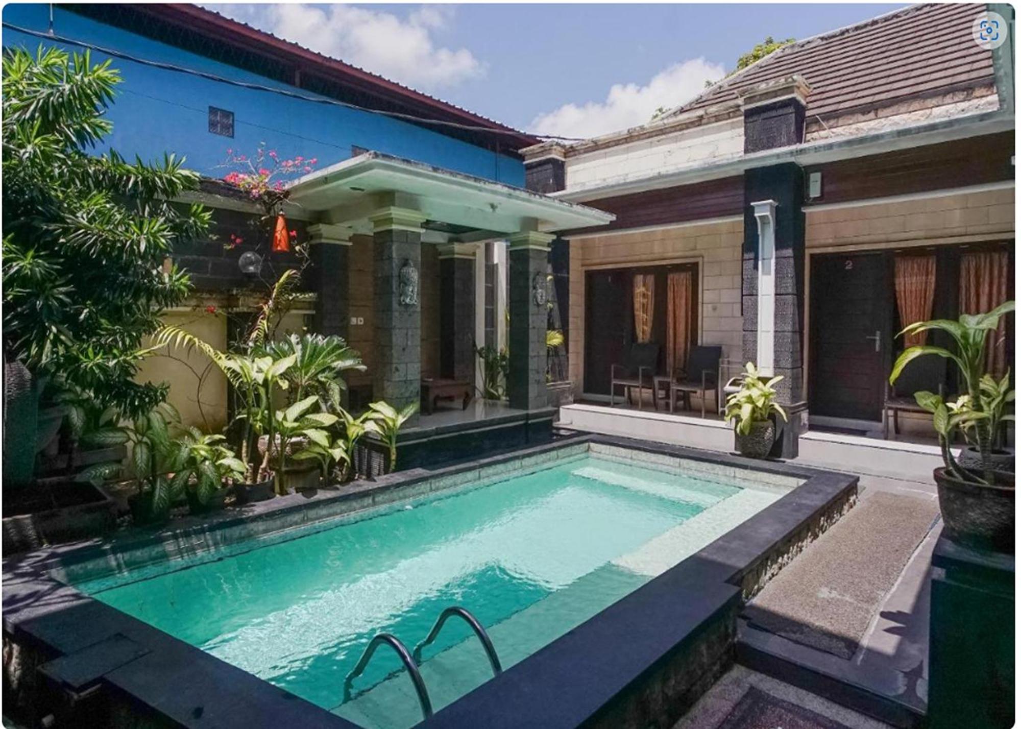 Denays Guesthouse Jimbaran Екстер'єр фото